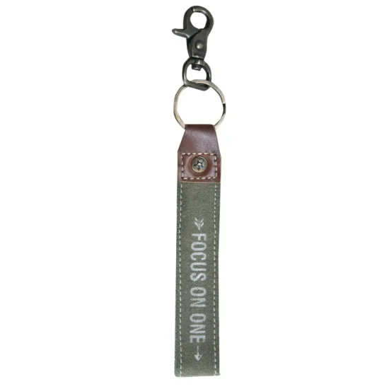 Focus on One Key Chain