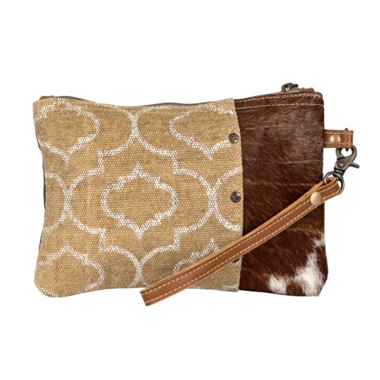 kara Pouch