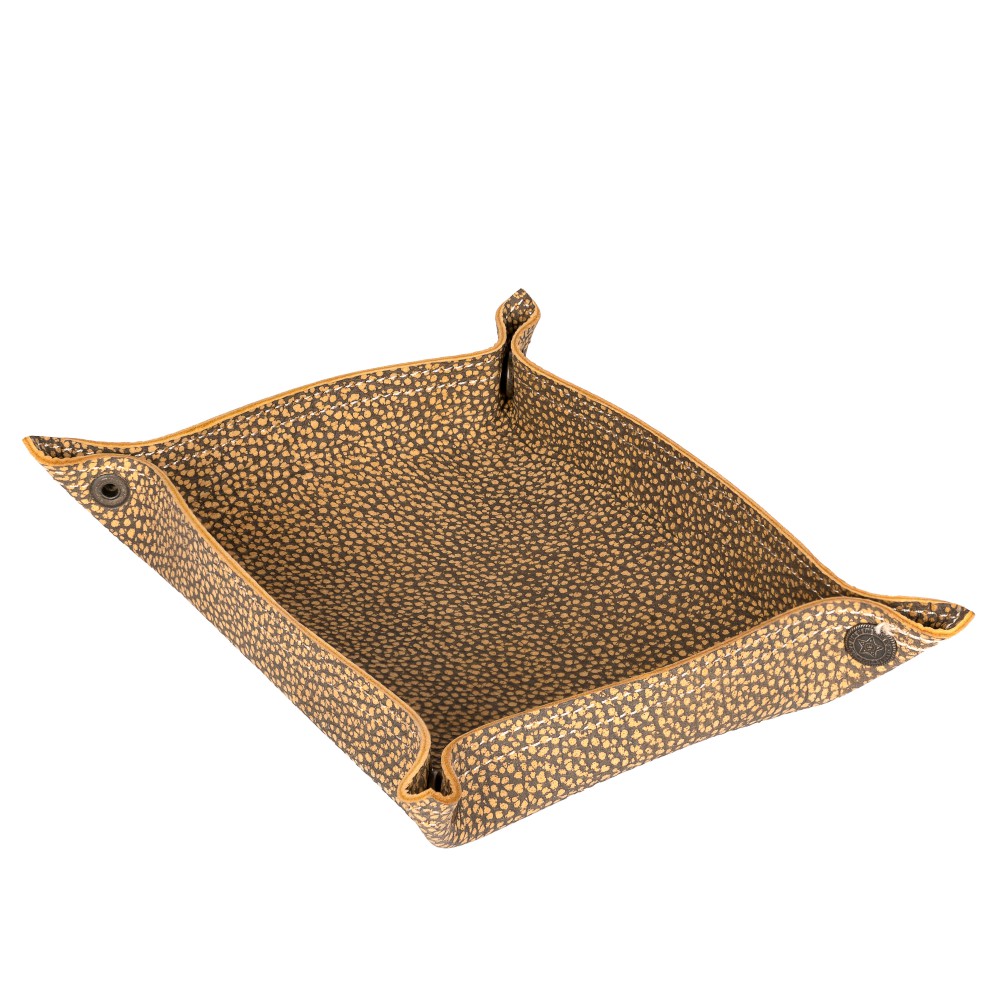 1774-1.jpg Ellum Tray - Image 1