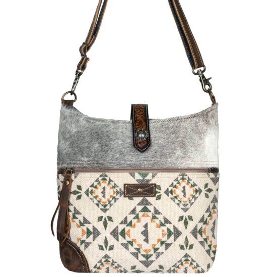 Amul Shoulder Bag