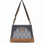 Thora Shoulder Bag